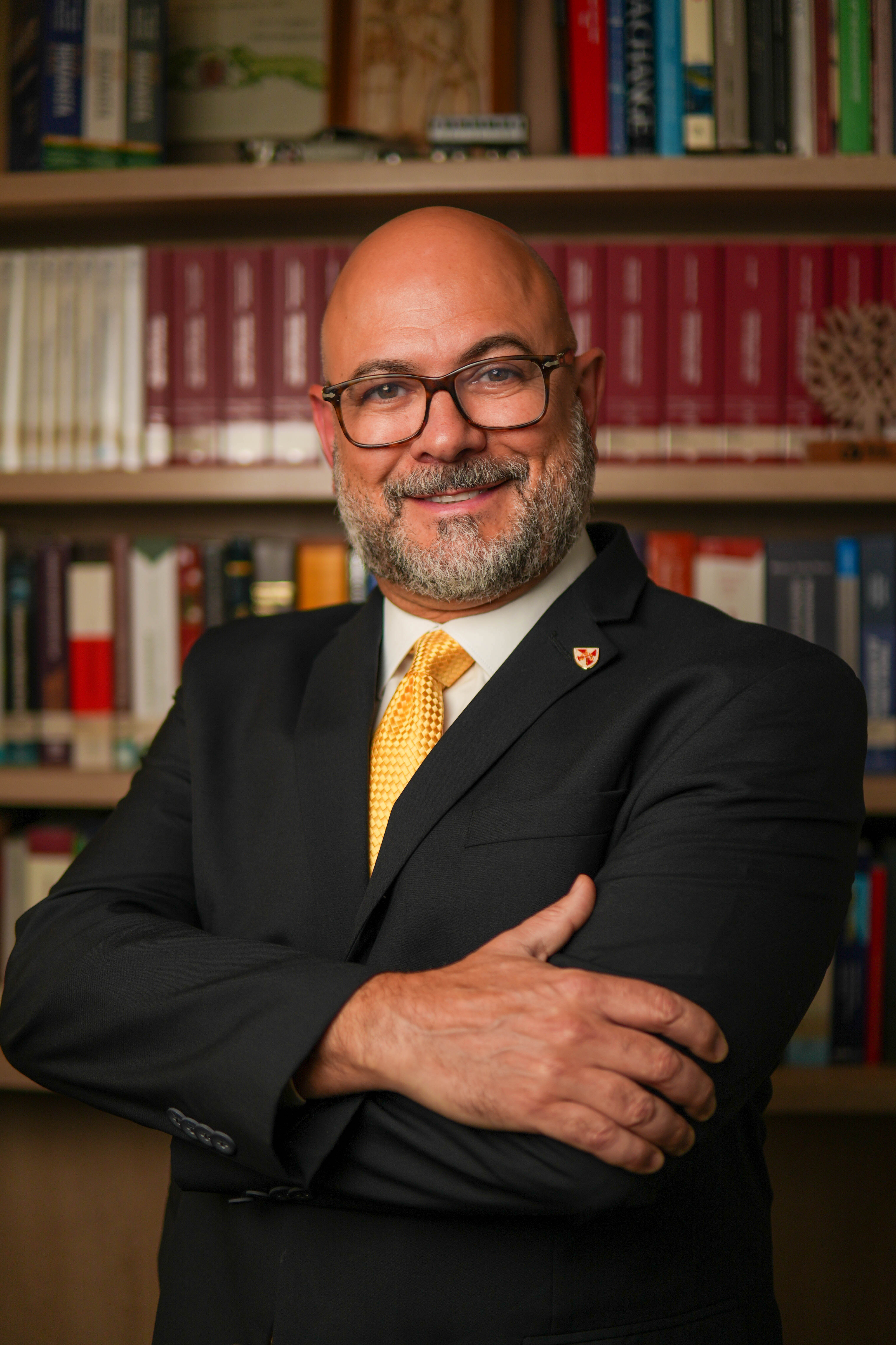 Cesar Pereira (C.Arb FCiarb)